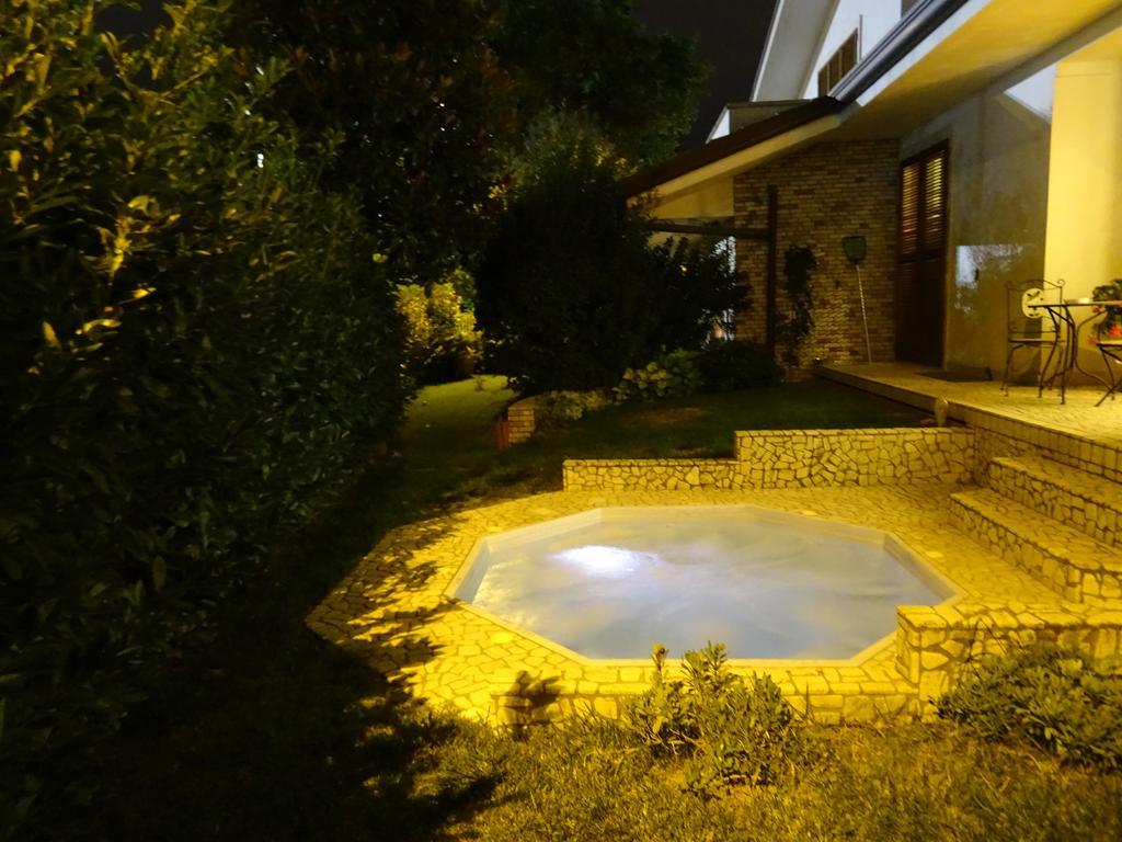 Villa Gioia Rooms Montegranaro Esterno foto