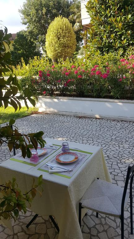 Villa Gioia Rooms Montegranaro Esterno foto